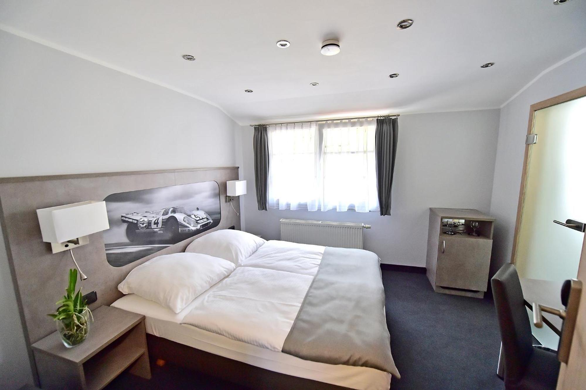 Gt3 Hotel Honerath Room photo