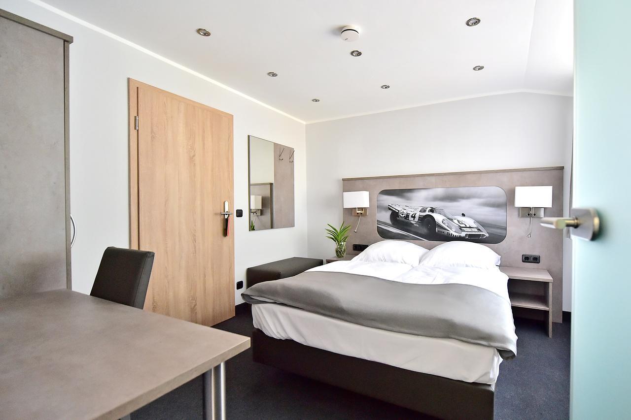 Gt3 Hotel Honerath Room photo